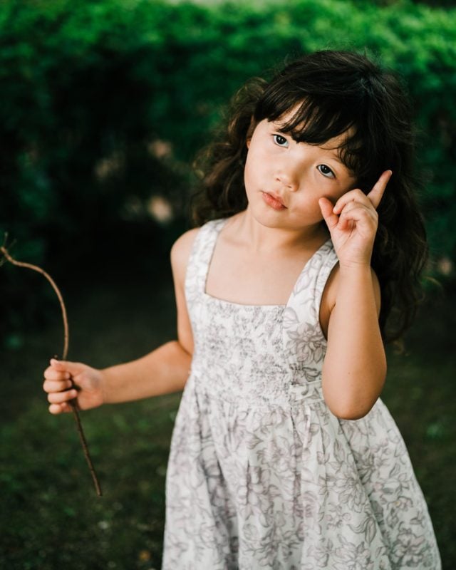 Portrait Photo of little girl, lifestyle photography