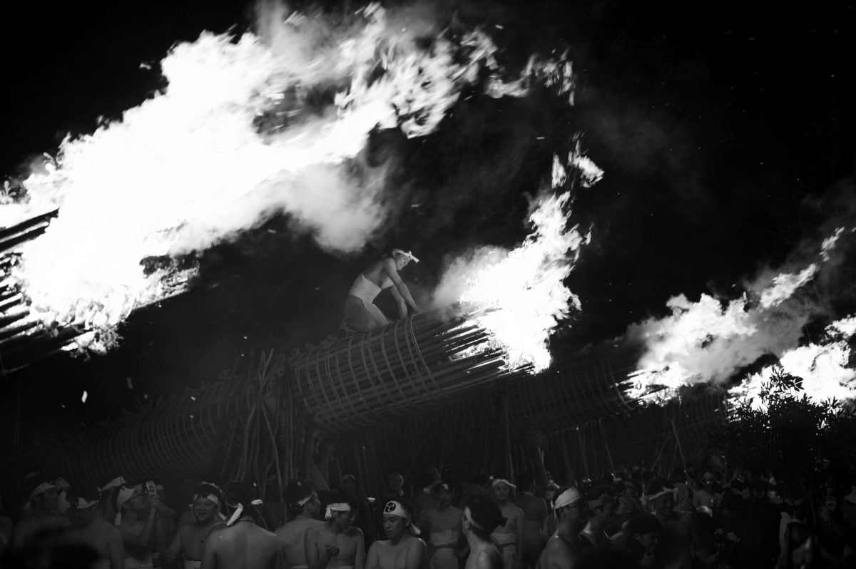 black and white sample photo from the Oniyo Fire Festival.