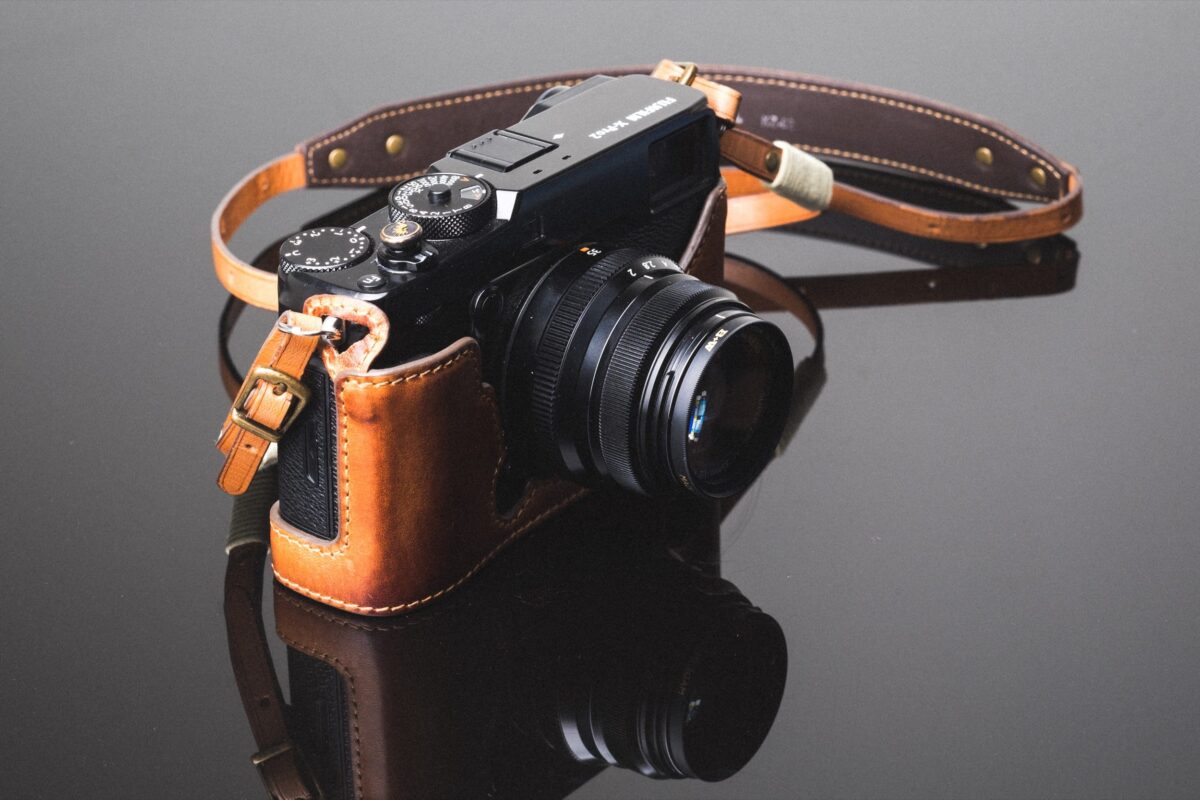 X-Pro 2 Kaza Deluxe Case Review | Alik Griffin